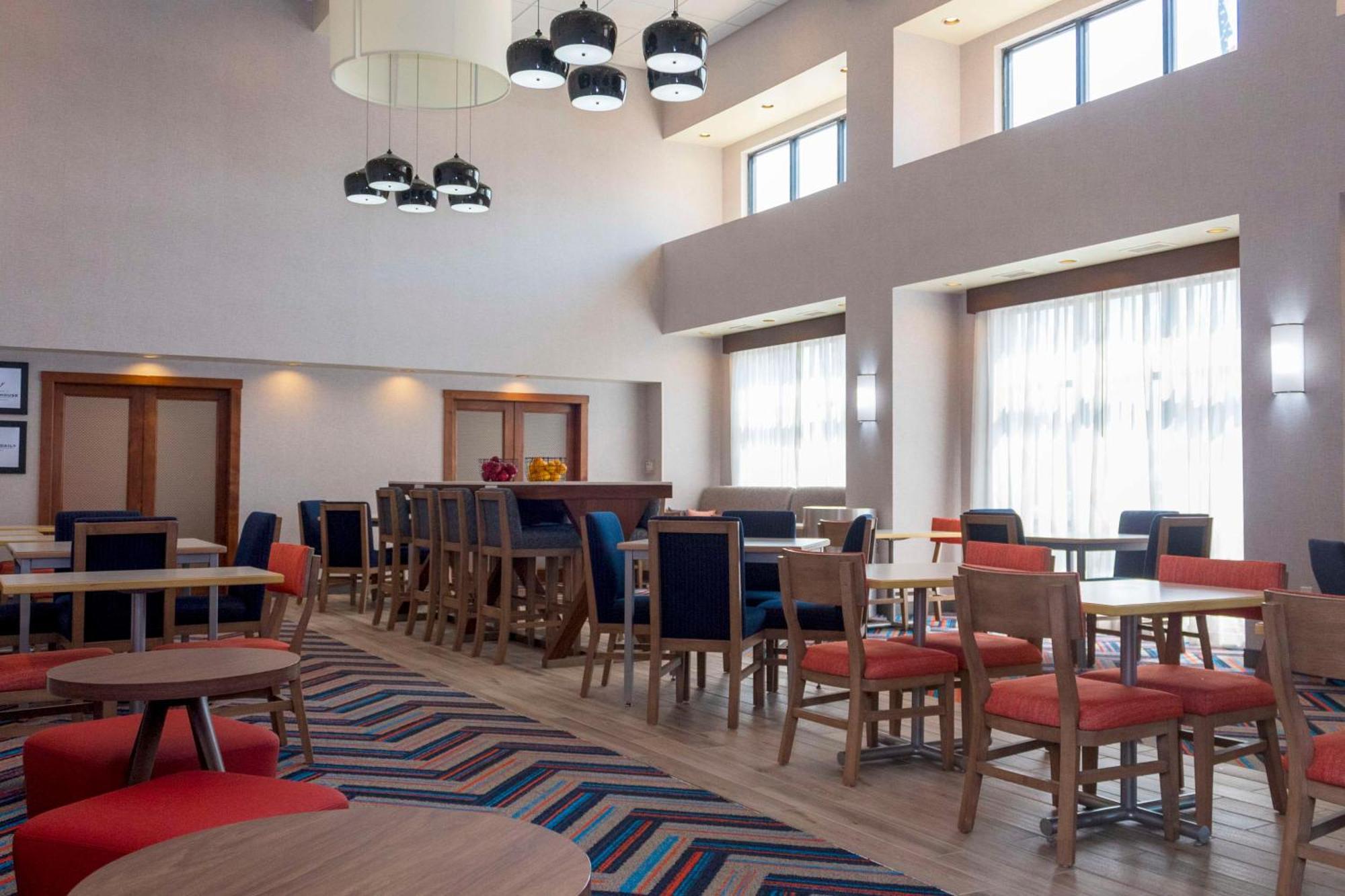 Hampton Inn & Suites Riverton Zewnętrze zdjęcie